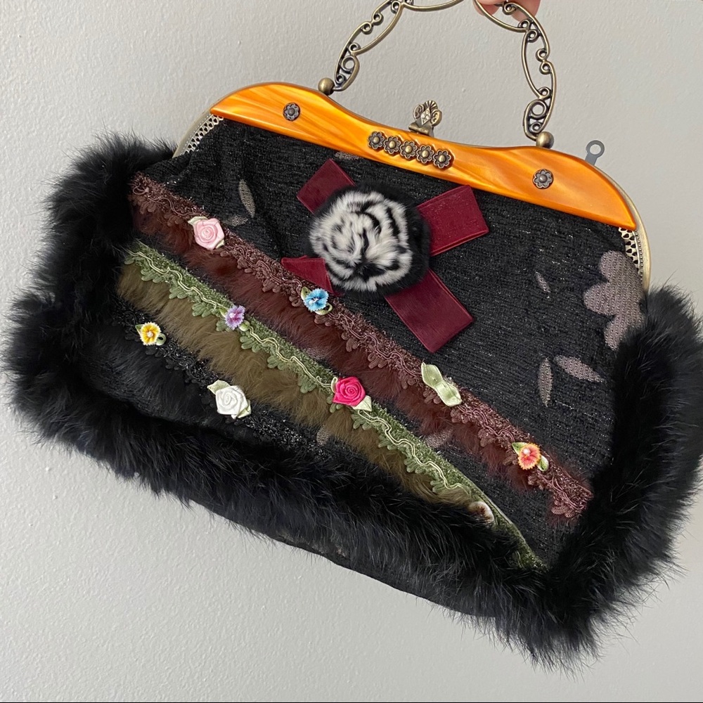 Fashion purse